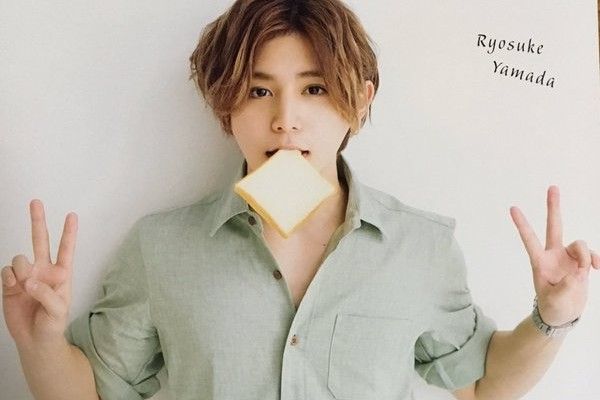 山田涼介の流出した韓国パーティーの画像 写真 はこれだ 隣の人が羨ましい